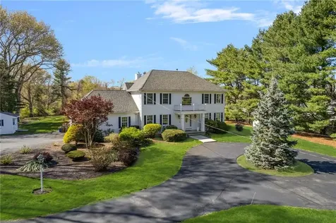 91 Mann School Road Smithfield RI 02917