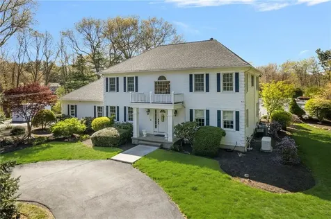 91 Mann School Road Smithfield RI 02917