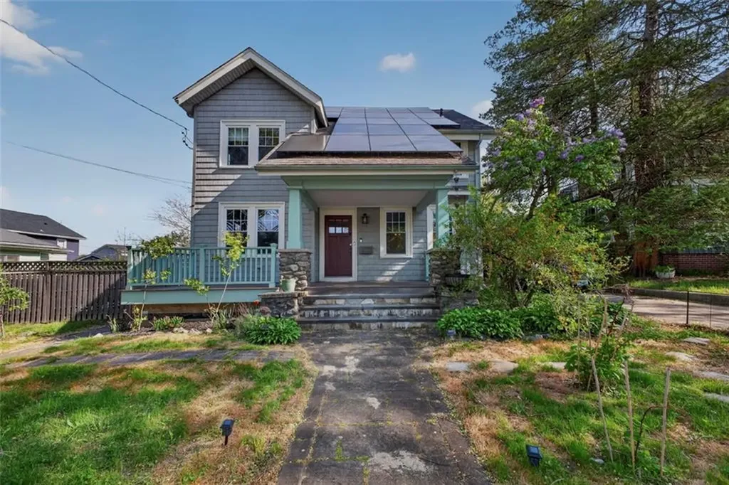 36 Mount Hope Avenue Providence RI 02906