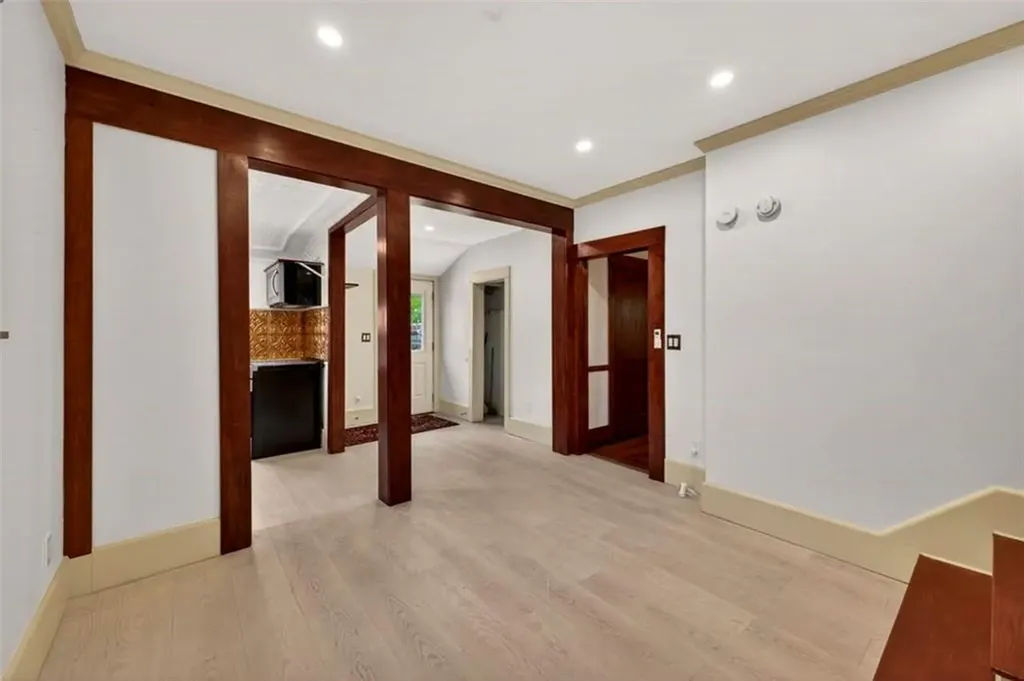 36 Mount Hope Avenue Providence RI 02906