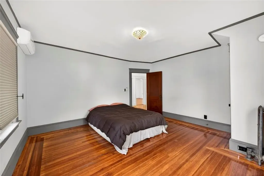36 Mount Hope Avenue Providence RI 02906