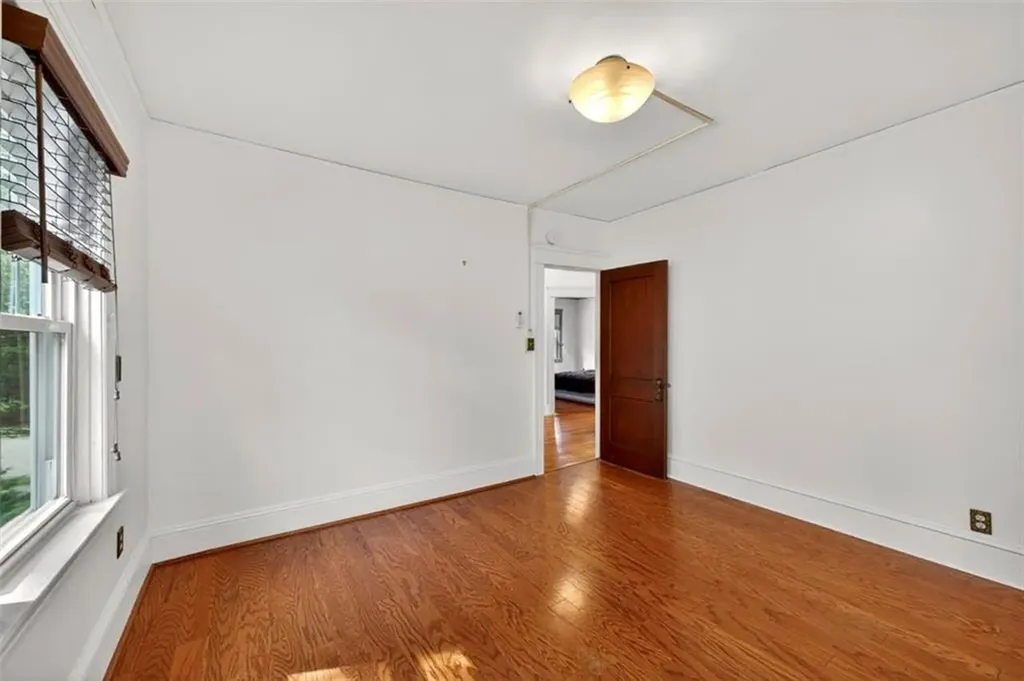 36 Mount Hope Avenue Providence RI 02906