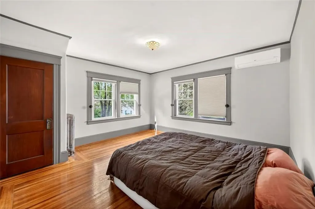 36 Mount Hope Avenue Providence RI 02906