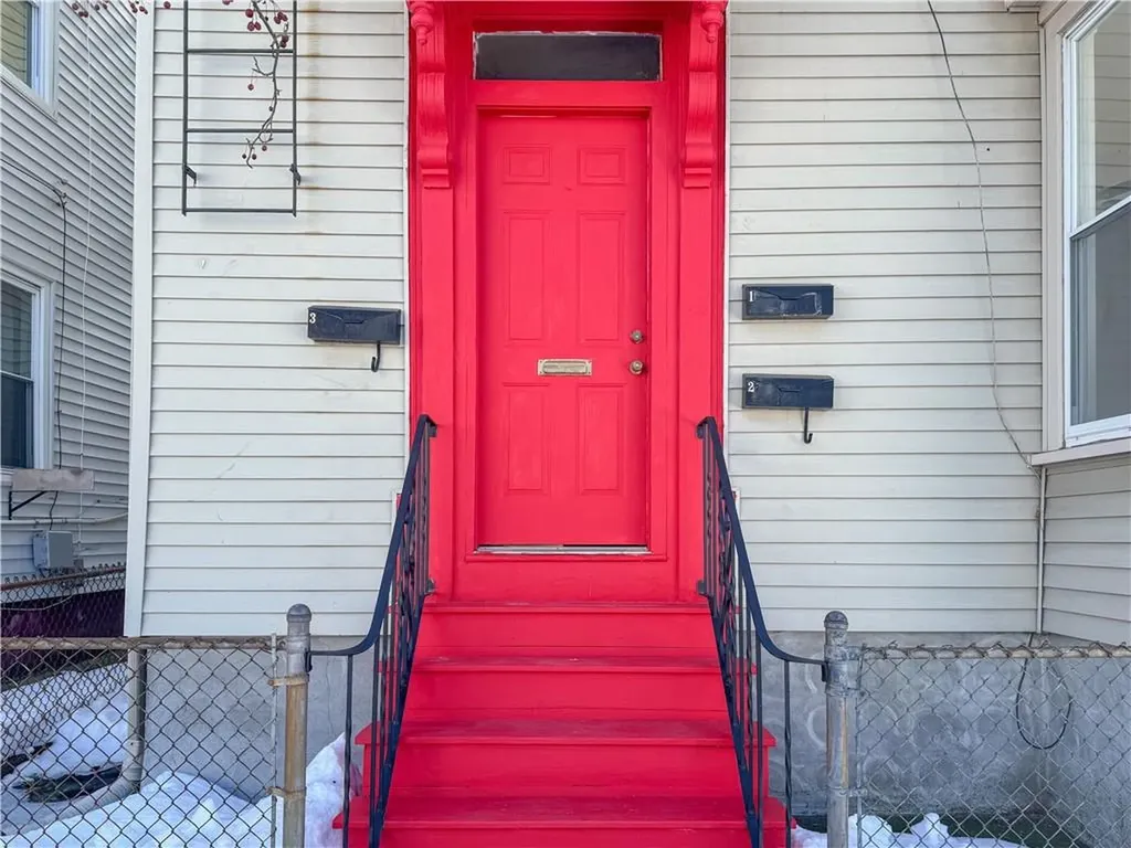 86 Bernon Street Providence RI 02908