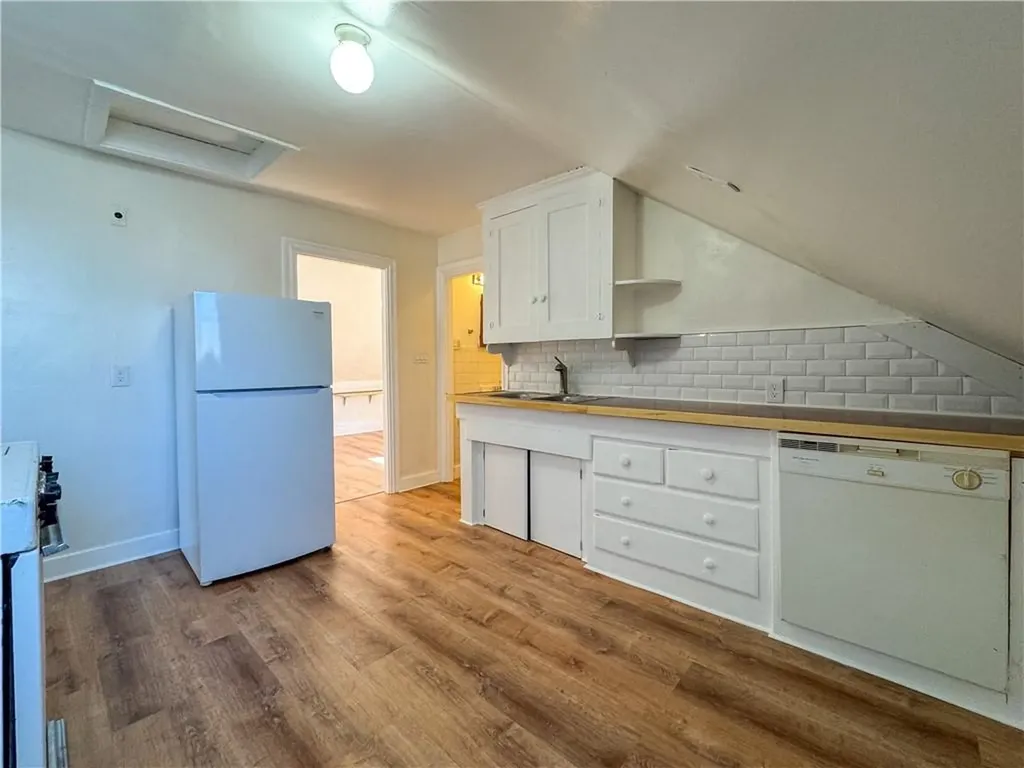 86 Bernon Street Providence RI 02908