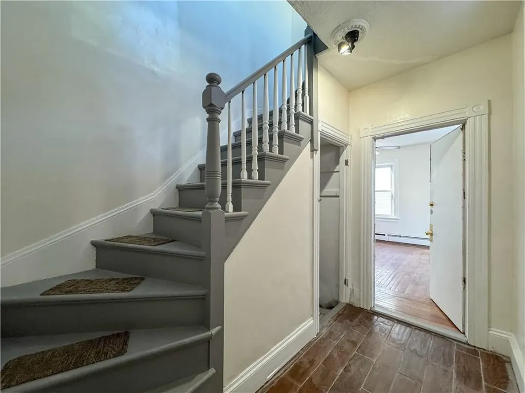 86 Bernon Street Providence RI 02908