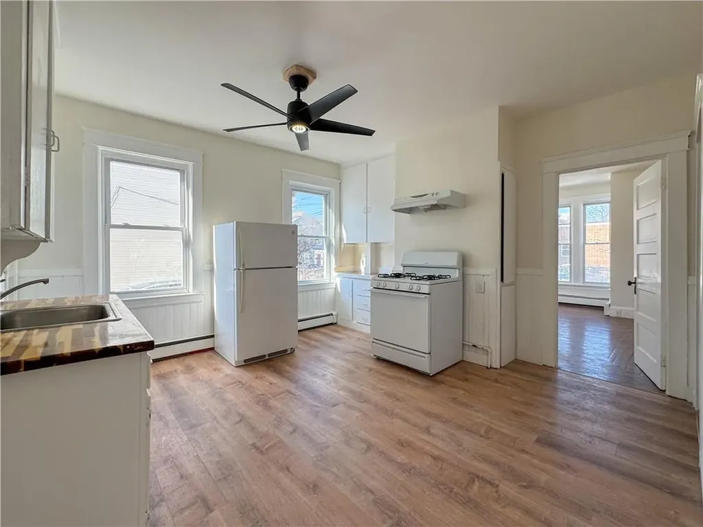 86 Bernon Street Providence RI 02908