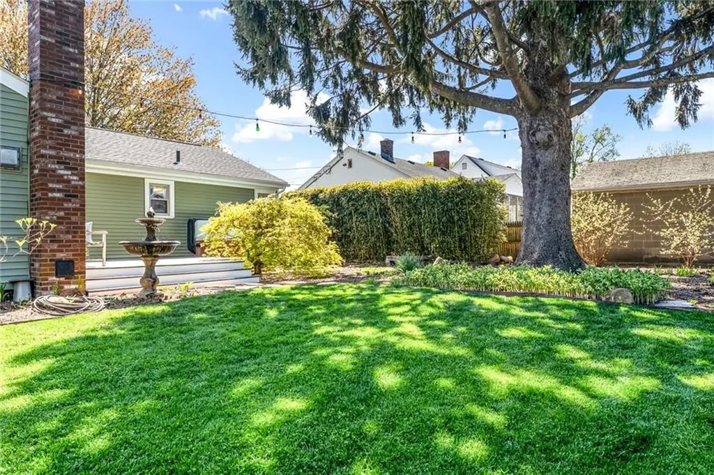 124 Paine Avenue Cranston RI 02910