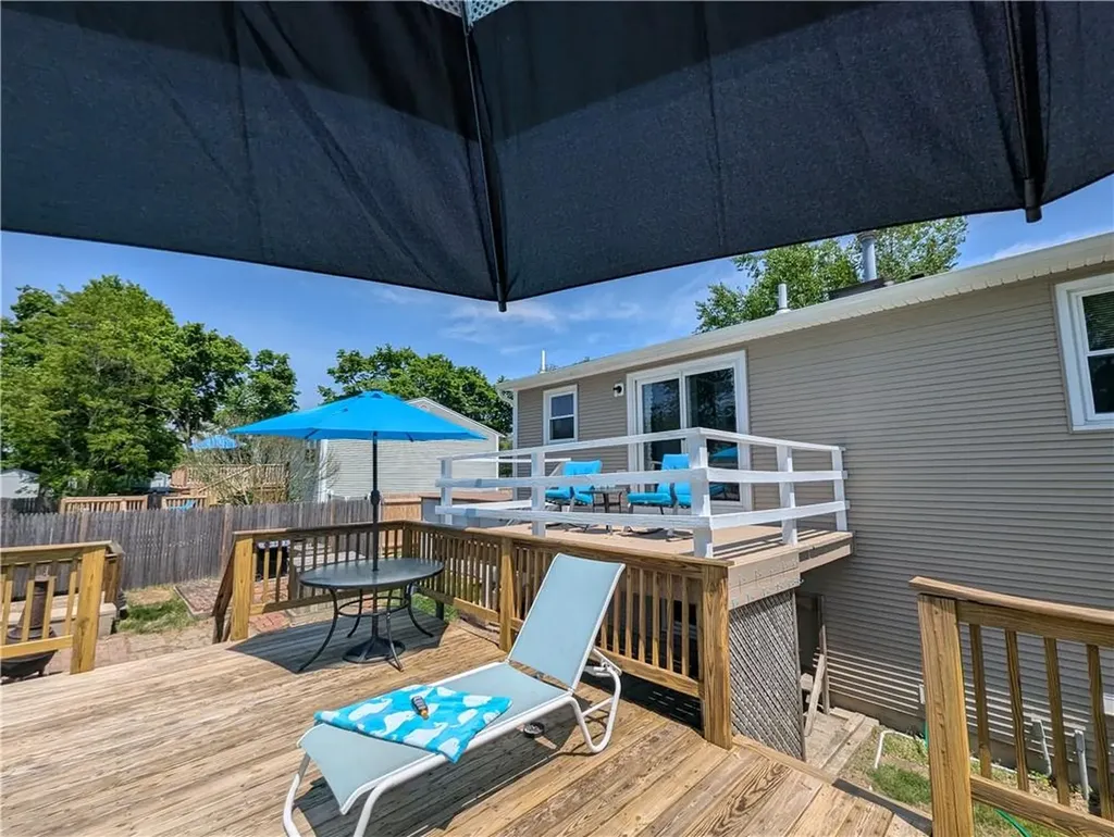 23 Astral Street Warwick RI 02888