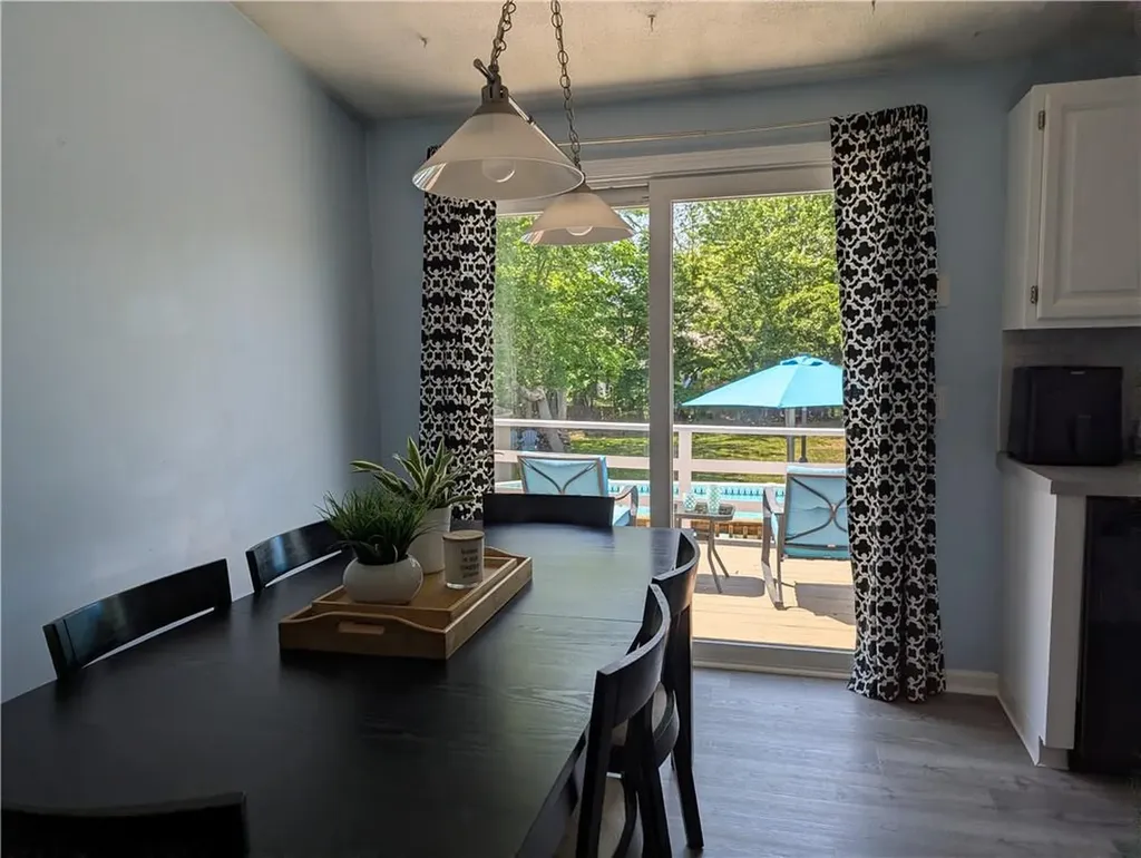 23 Astral Street Warwick RI 02888