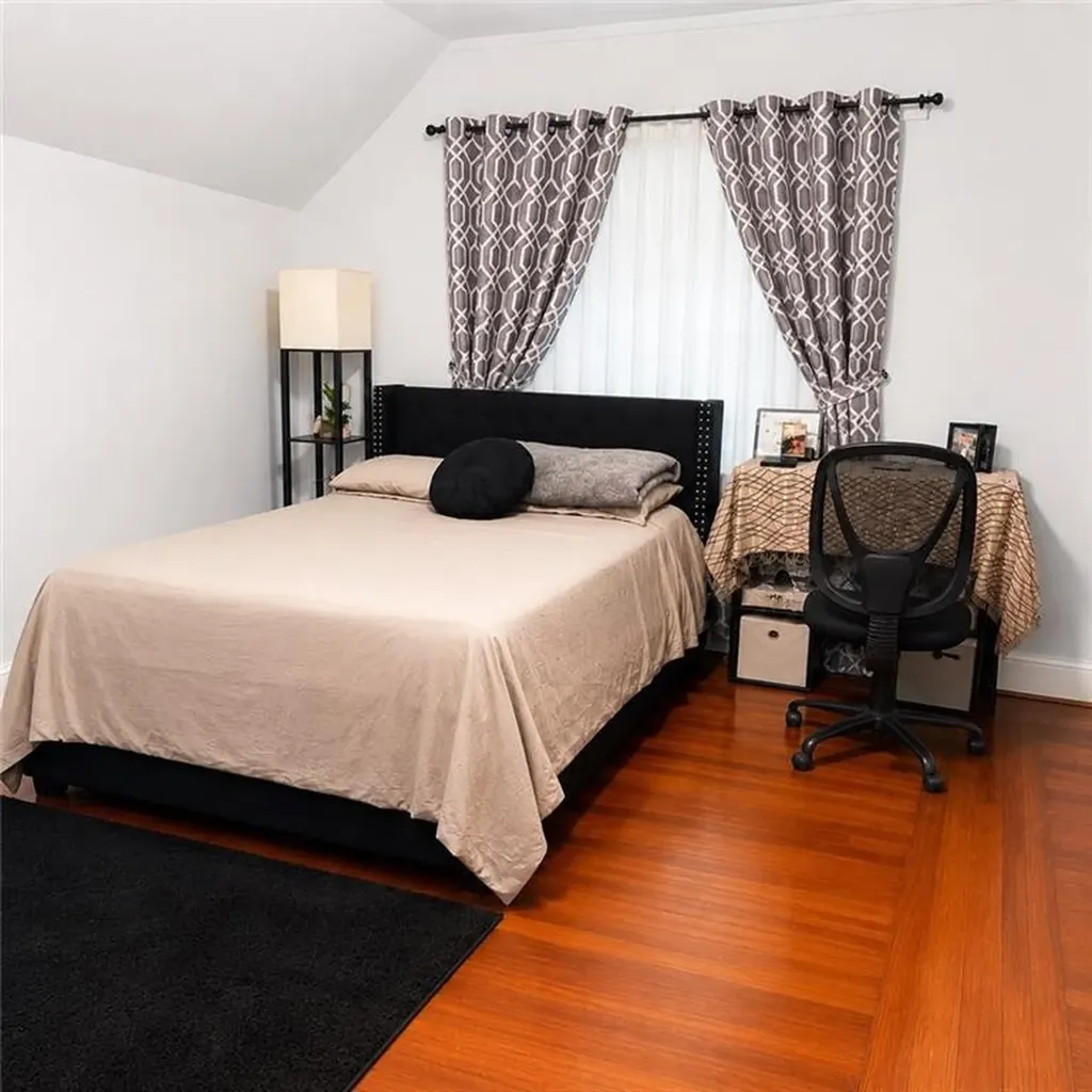 231 Lowell Avenue Providence RI 02909
