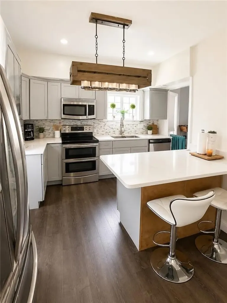 231 Lowell Avenue Providence RI 02909