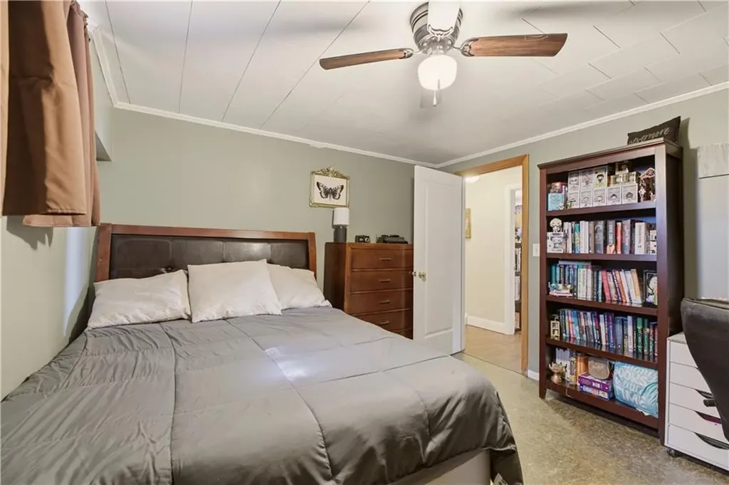 24 Harbor View Road Portsmouth RI 02871