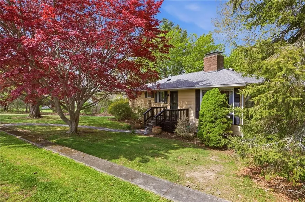24 Harbor View Road Portsmouth RI 02871