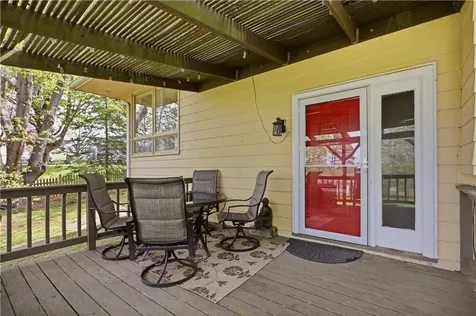 24 Harbor View Road Portsmouth RI 02871