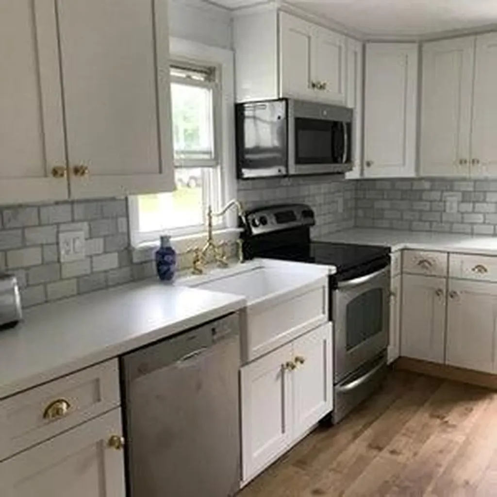 140 Renfrew Avenue Middletown RI 02842