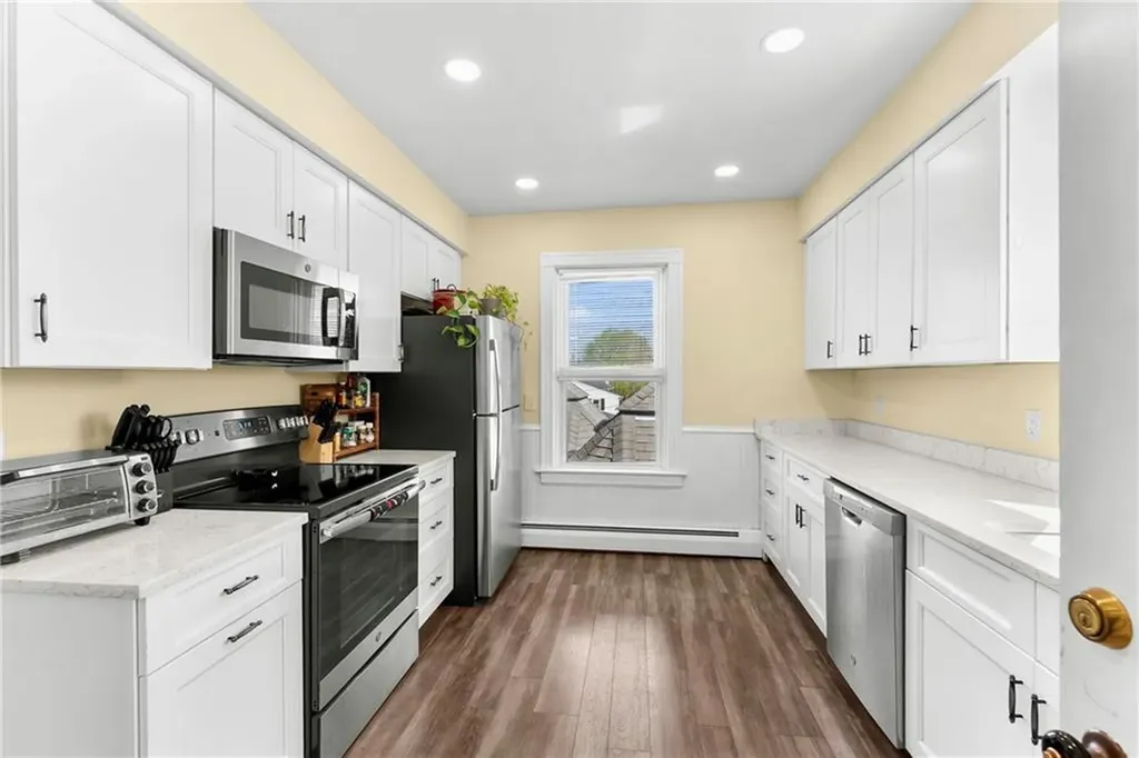 1358 Smith Street North Providence RI 02911