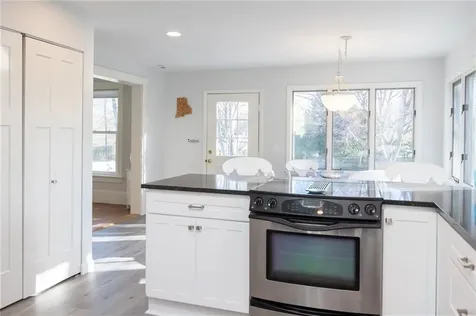 244 Kingstown Road Narragansett RI 02882