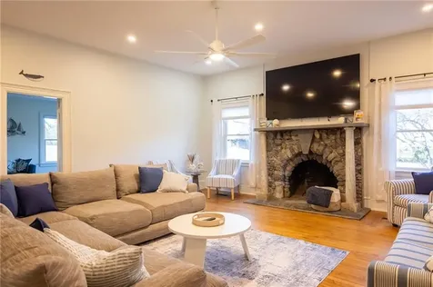 244 Kingstown Road Narragansett RI 02882