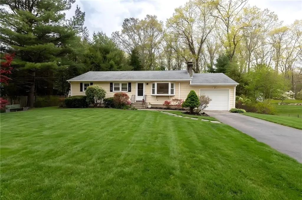 352 Lafayette Road North Kingstown RI 02852