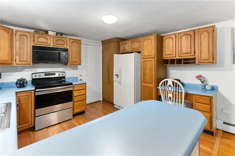 352 Lafayette Road North Kingstown RI 02852