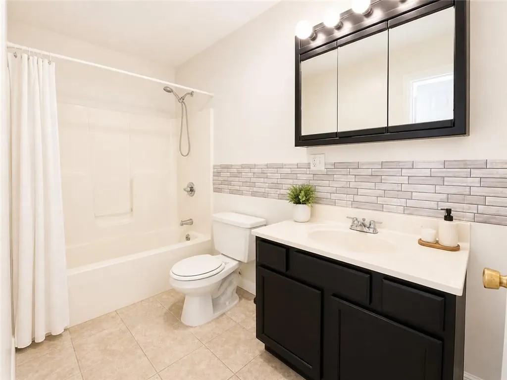 53 Harold Street Providence RI 02908
