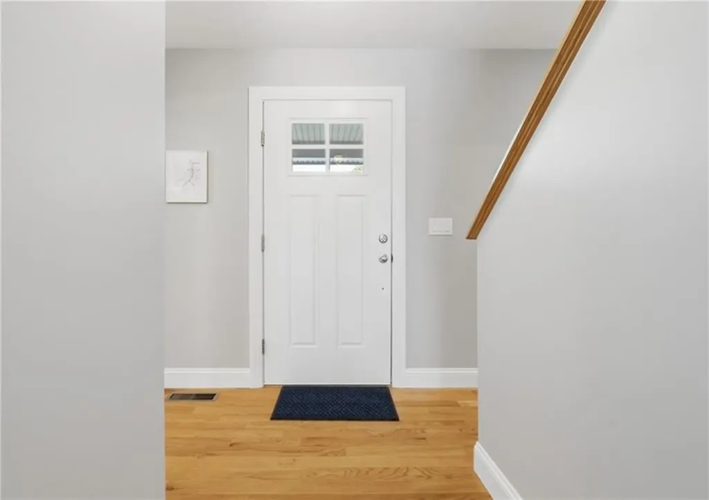 15 Souza Road Tiverton RI 02878