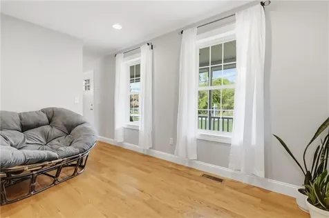 15 Souza Road Tiverton RI 02878