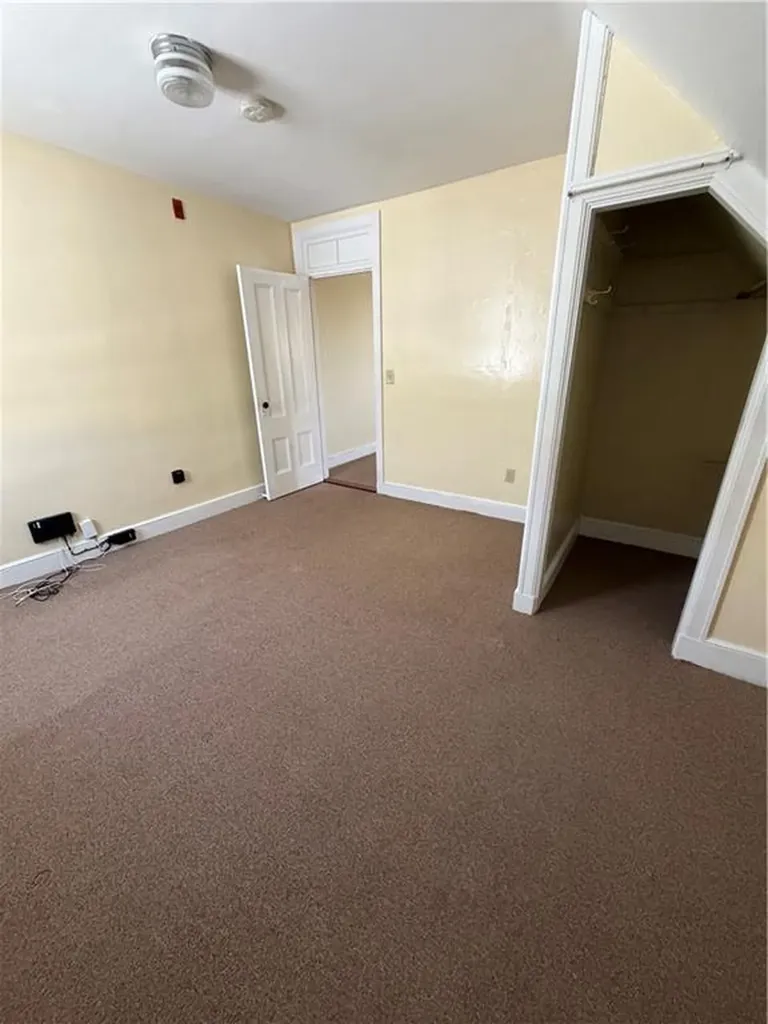 156 Garden Street Pawtucket RI 02860
