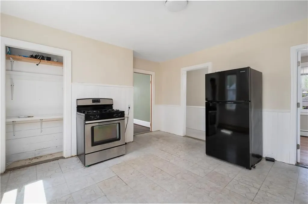 217 Amherst Street Providence RI 02909