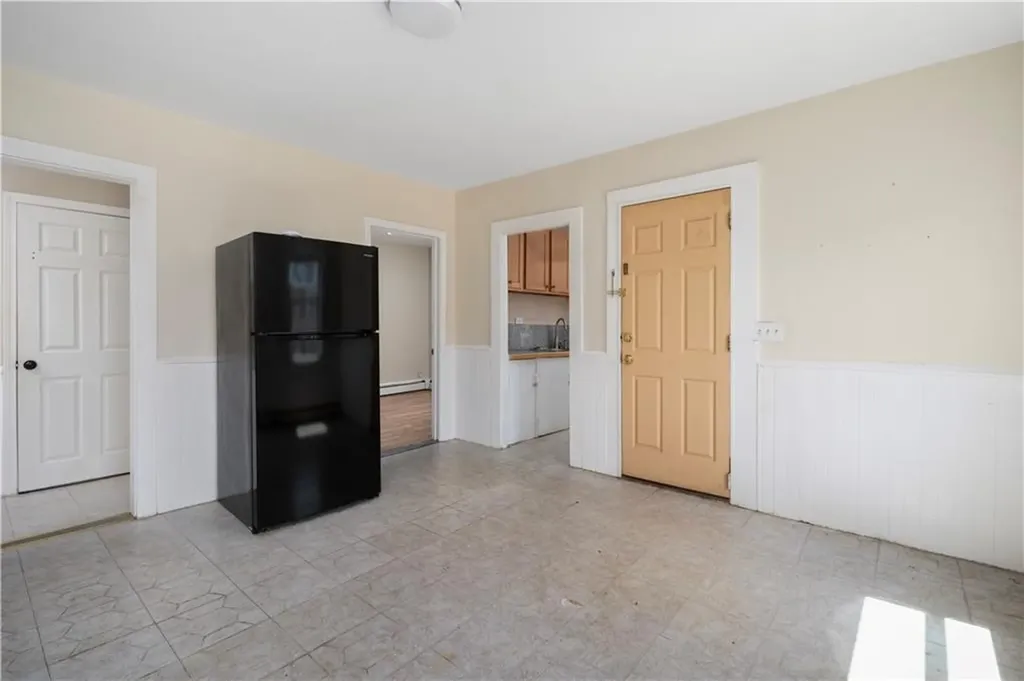 217 Amherst Street Providence RI 02909