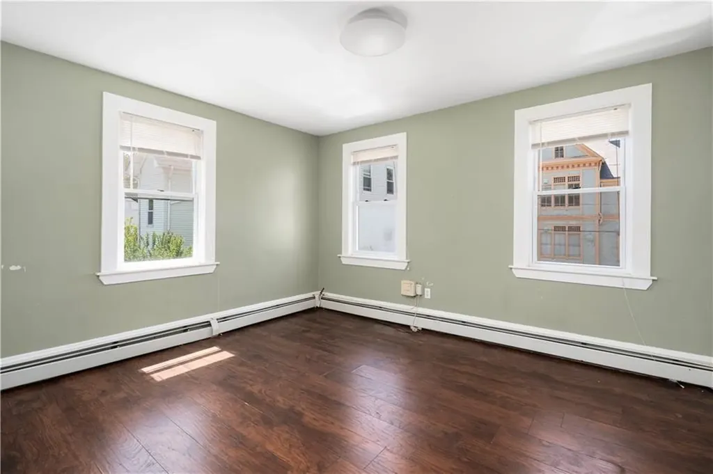 217 Amherst Street Providence RI 02909
