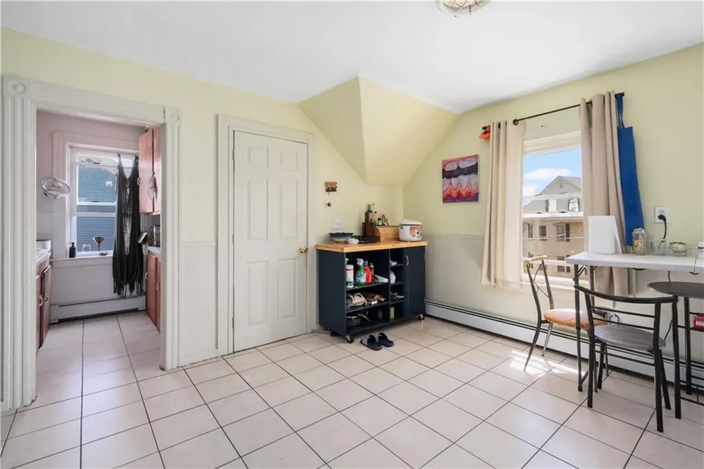 217 Amherst Street Providence RI 02909