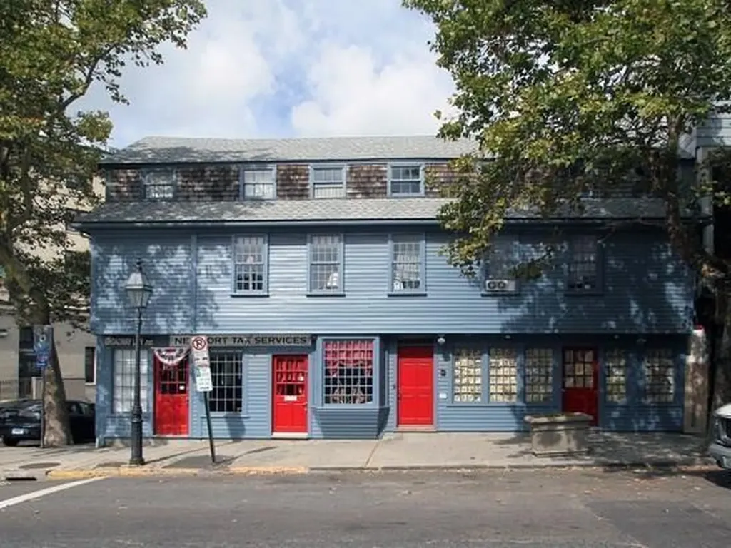 2 Broadway Street Newport RI 02840