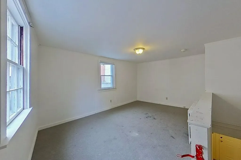 2 Broadway Street Newport RI 02840