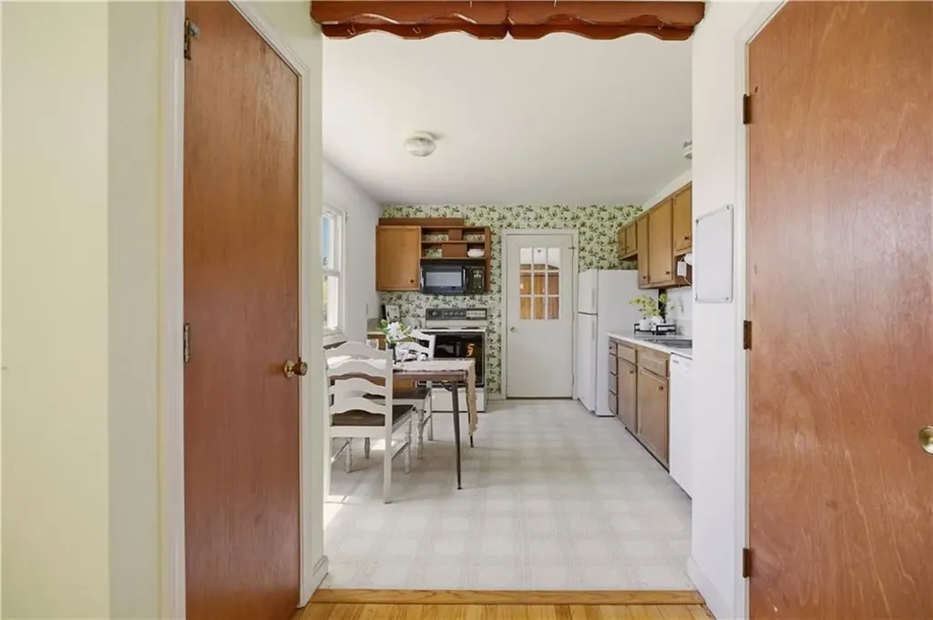 70 Carter Drive Portsmouth RI 02871