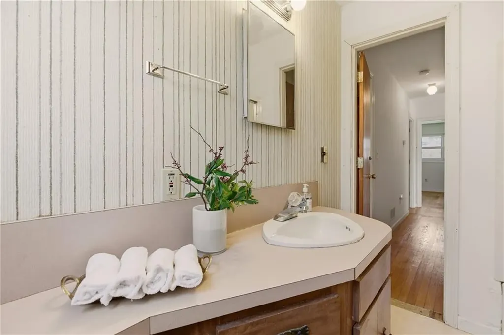 70 Carter Drive Portsmouth RI 02871