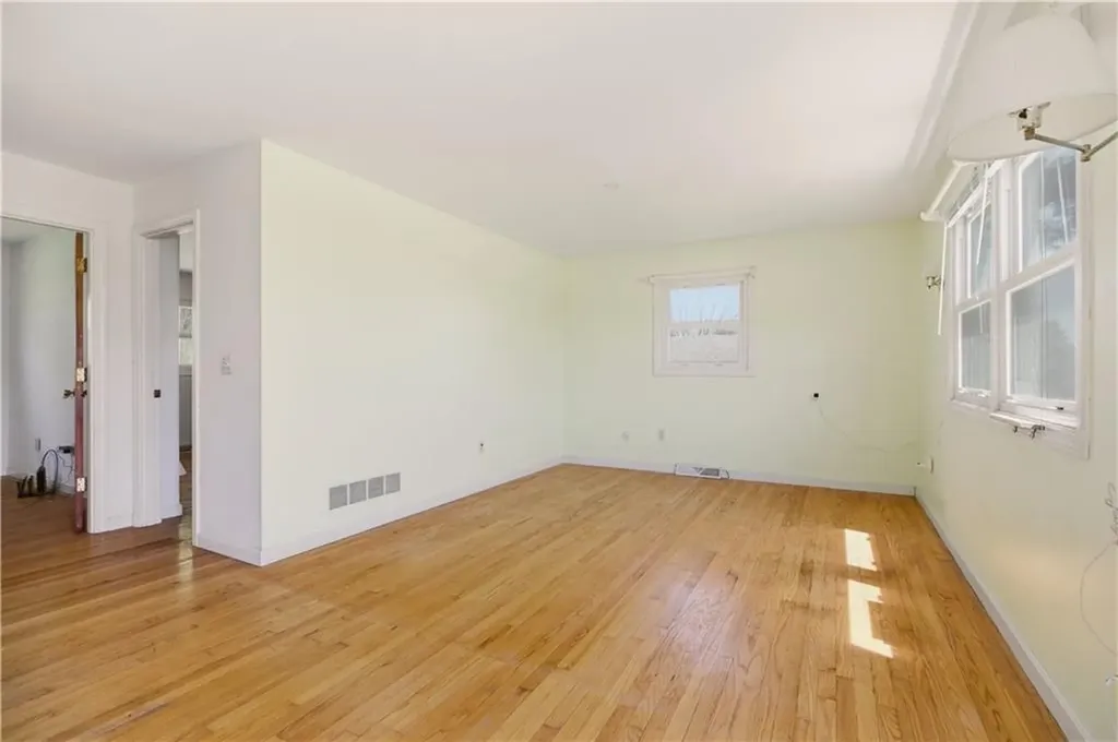 70 Carter Drive Portsmouth RI 02871