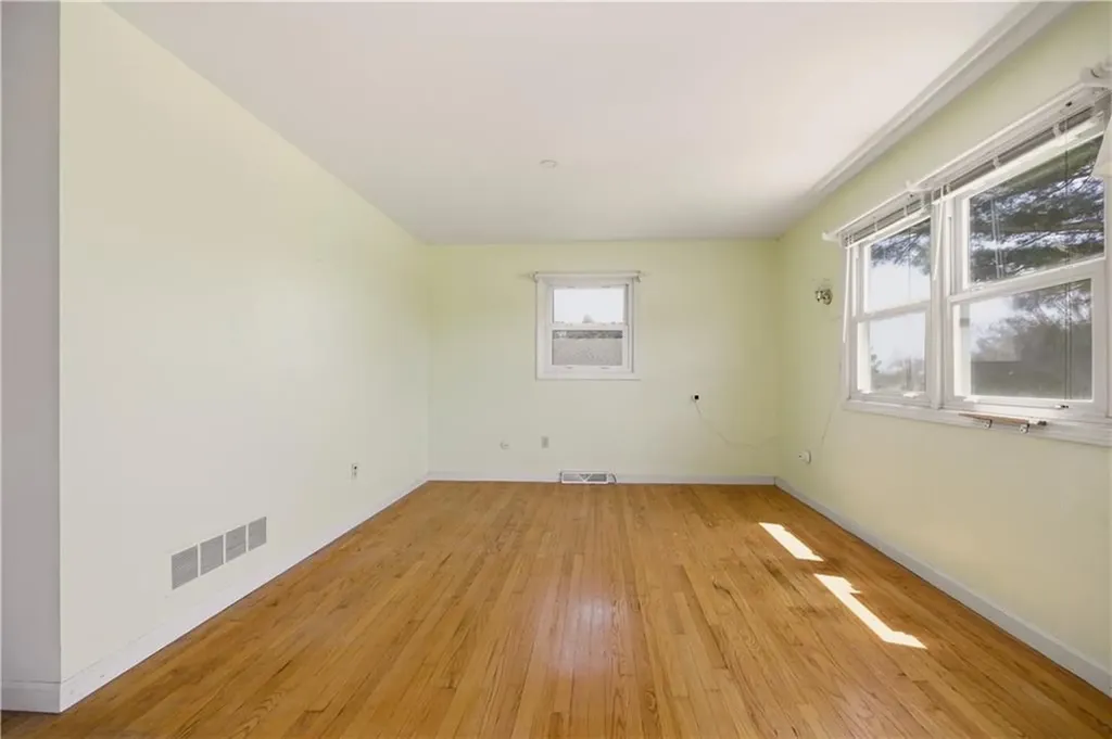 70 Carter Drive Portsmouth RI 02871