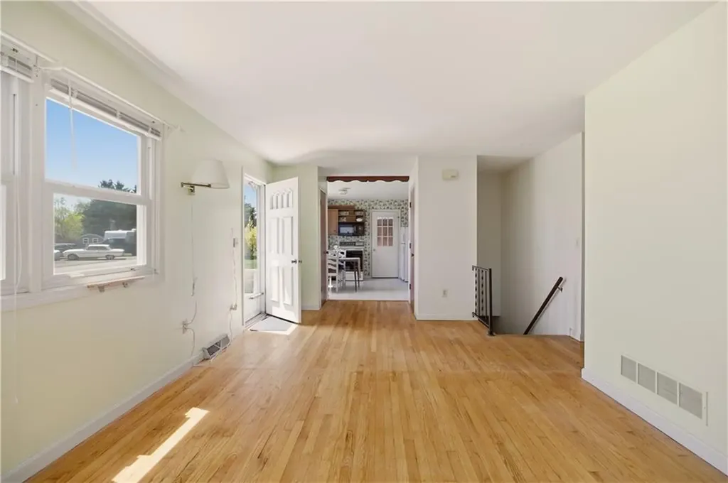70 Carter Drive Portsmouth RI 02871