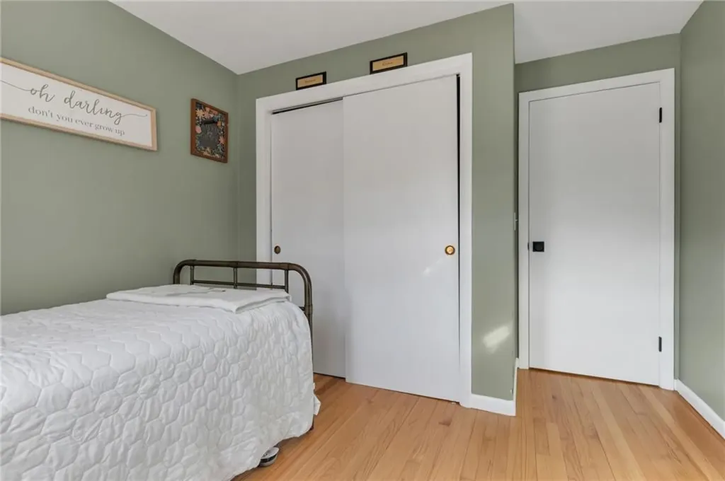 62 Canonchet Trail Cranston RI 02921