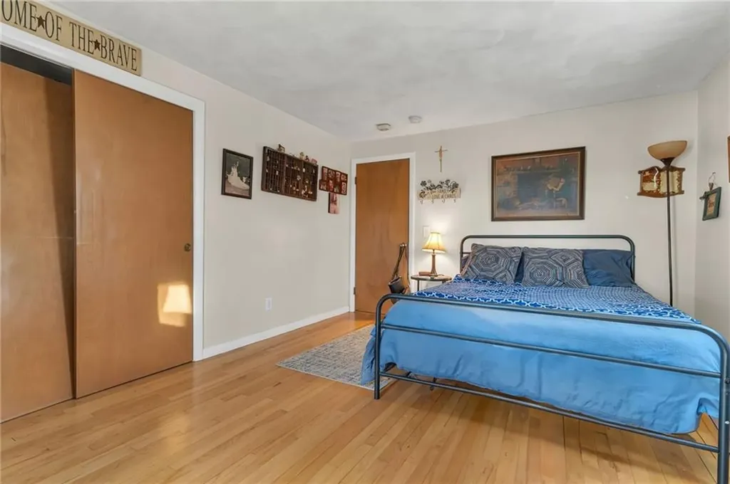 62 Canonchet Trail Cranston RI 02921