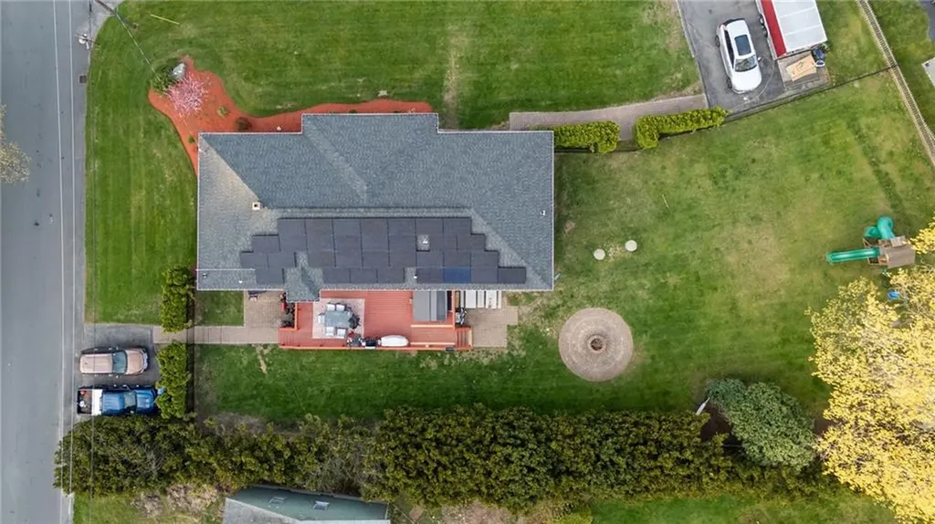 62 Canonchet Trail Cranston RI 02921