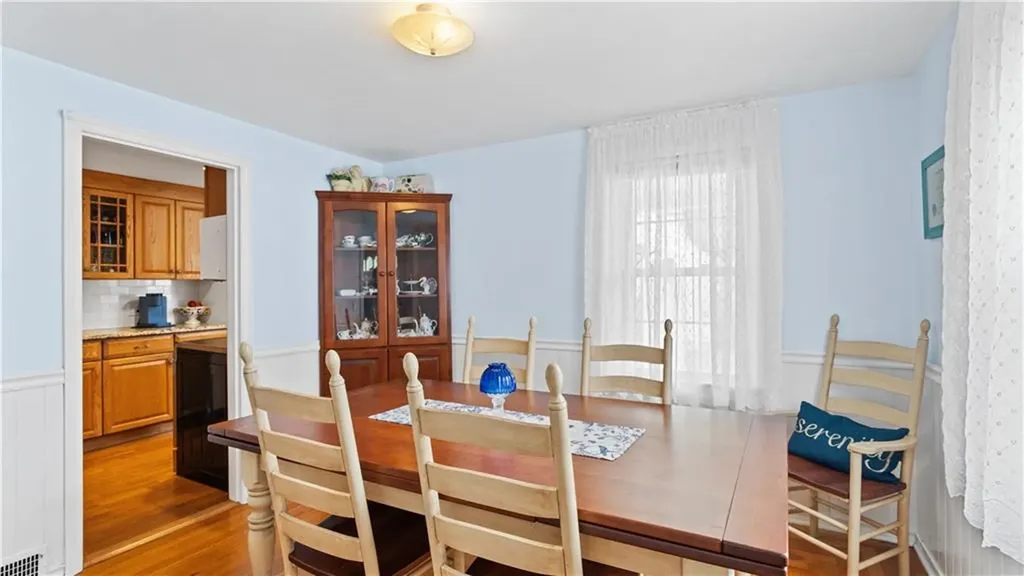 145 Massasoit Drive Warwick RI 02888