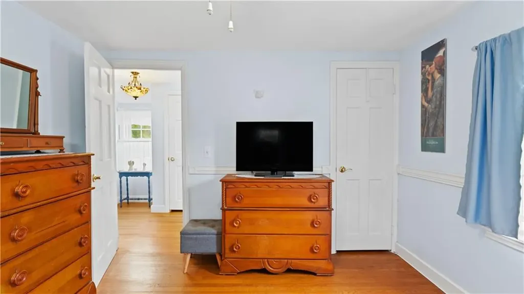145 Massasoit Drive Warwick RI 02888
