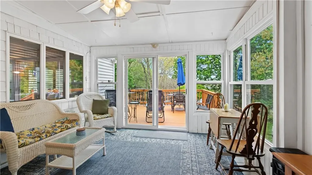 145 Massasoit Drive Warwick RI 02888