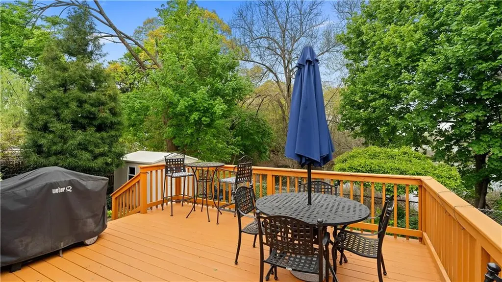 145 Massasoit Drive Warwick RI 02888