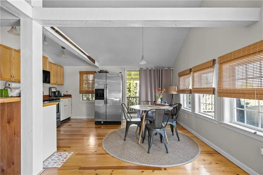 1024 Anthony Road Portsmouth RI 02871
