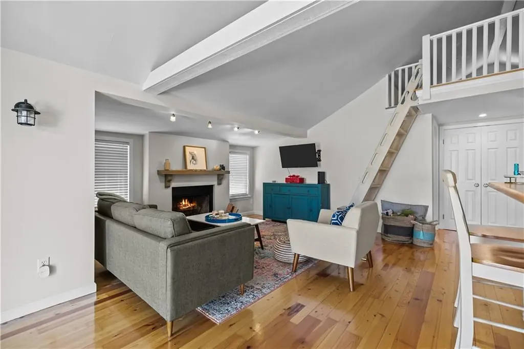 1024 Anthony Road Portsmouth RI 02871
