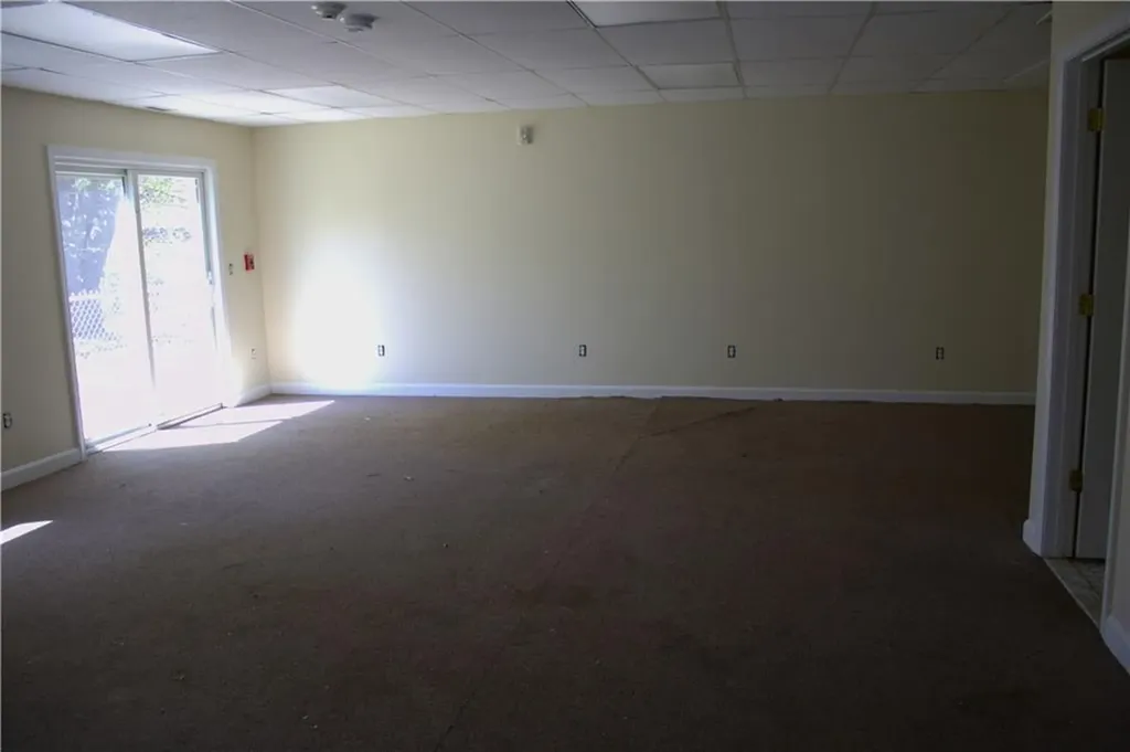 64 Bay Spring Avenue Barrington RI 02806